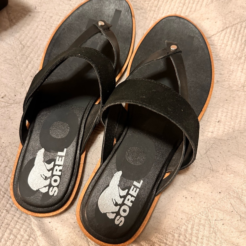 Sorel Flip Flops